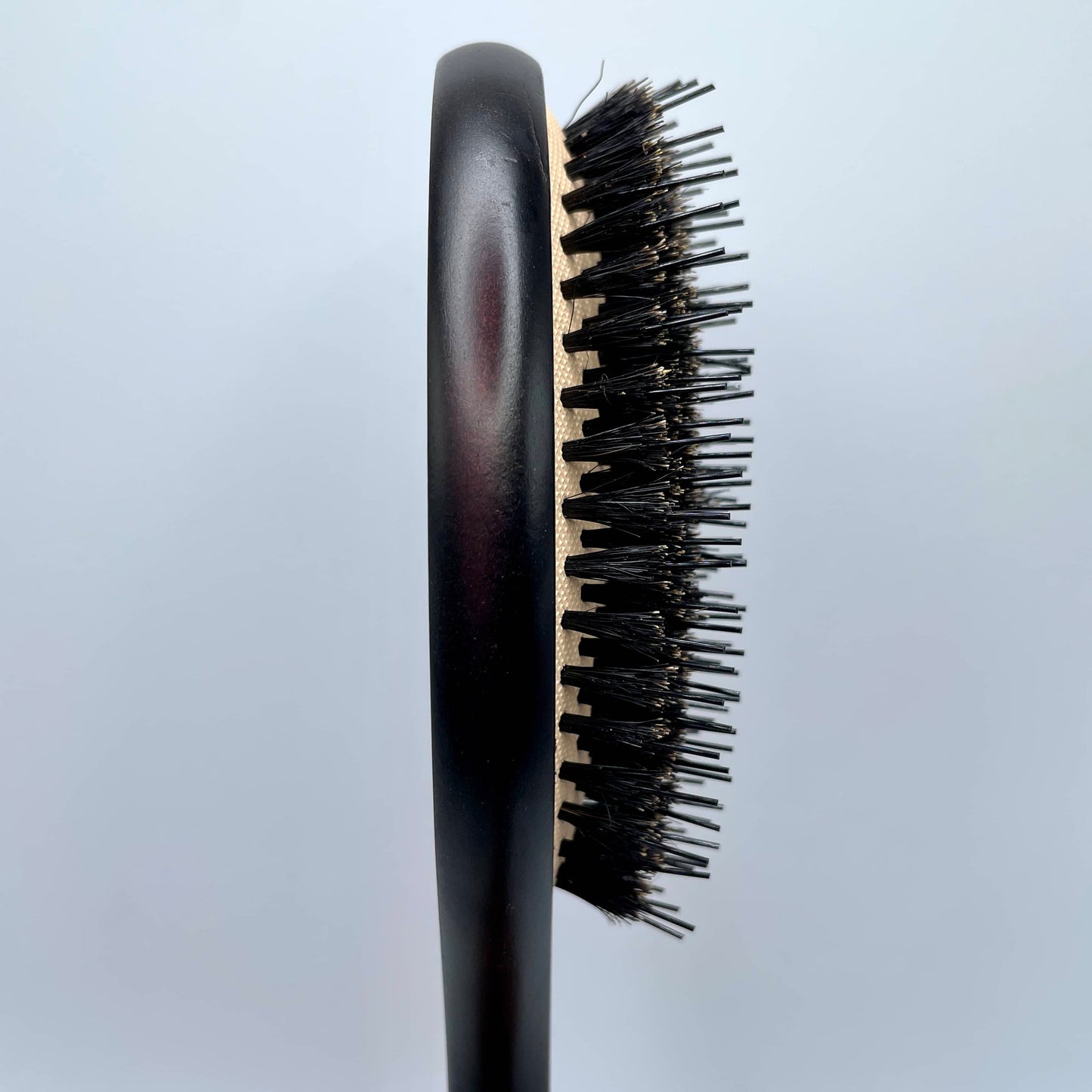 The No Shampoo Hairbrush